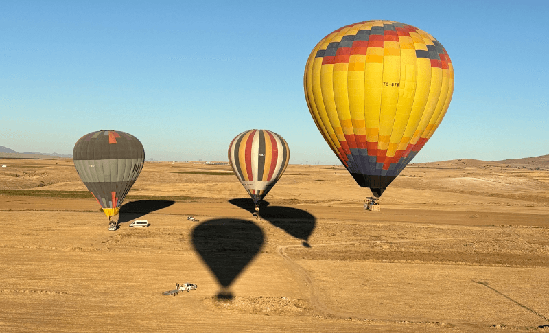 トルコ・カッパドキアで気球に乗りました